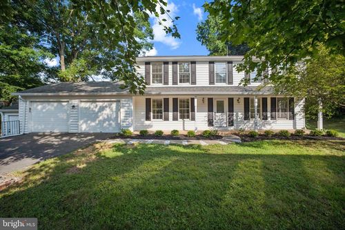 13644 Shreve St, CENTREVILLE, VA, 20120-2047 | Card Image