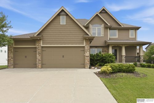 12411 Osprey Ln, Papillion, NE, 68046-3831 | Card Image