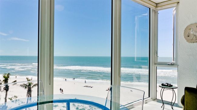 UNIT-504 - 5200 Gulf Dr, Condo with 2 bedrooms, 2 bathrooms and null parking in HOLMES BEACH FL | Image 4