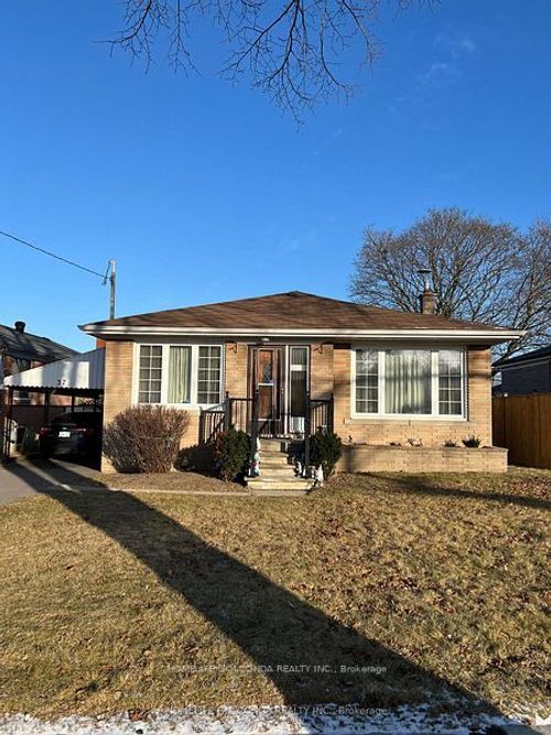 37 Tremely Cres, Scarborough, ON, M1K3Y8 | Card Image