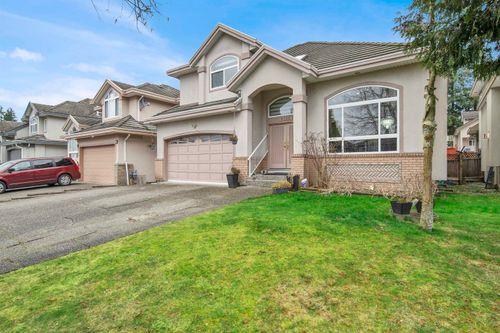 6332 125a St, Surrey, BC, V3X3N1 | Card Image