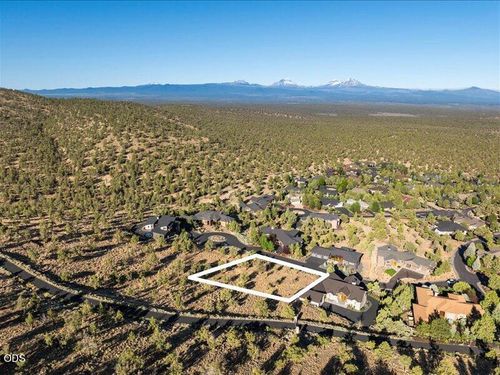 1340 View Point Court, Redmond, OR, 97756 | Card Image