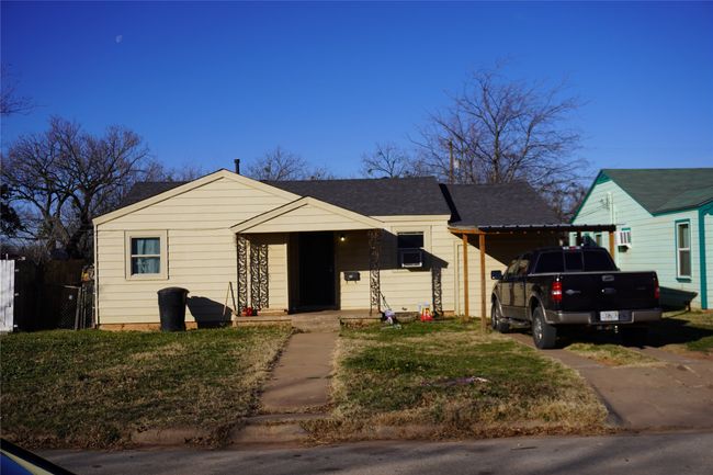 View of front of house with a carport | Image 5