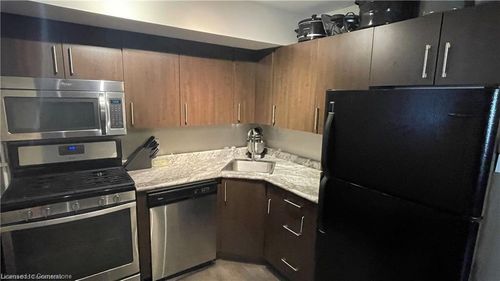 2-4 Ottawa St N, Hamilton, ON, L8H3Y7 | Card Image