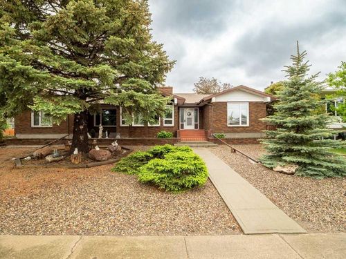 2201 21 Avenue, Coaldale, AB, T1M1J1 | Card Image