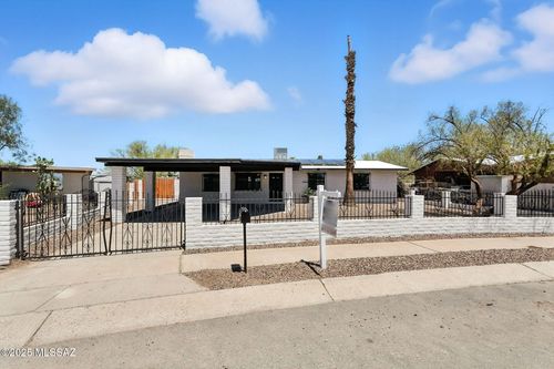 2860 W Calle Del Huerto, Tucson, AZ, 85741-3467 | Card Image