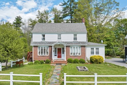 84 Madbury Rd, Durham, NH, 03824-2018 | Card Image