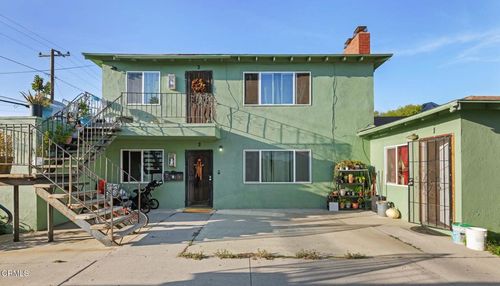 4811 Petit Dr, Oxnard, CA, 93033-7697 | Card Image