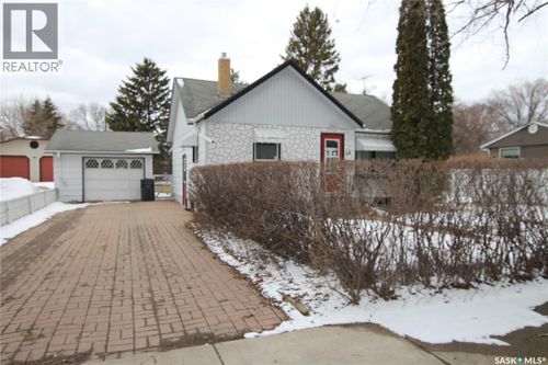 54 James Ave, Yorkton, SK, S3N2C4 | Card Image