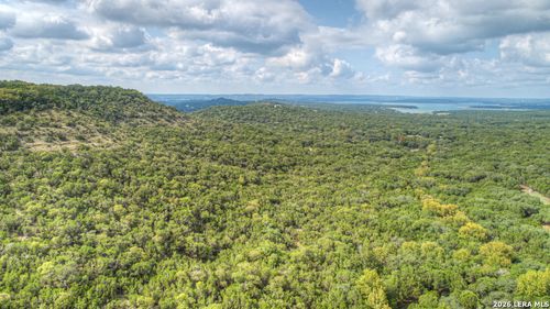 852 Crystal Peak Dr, Fischer, TX, 78623-2182 | Card Image