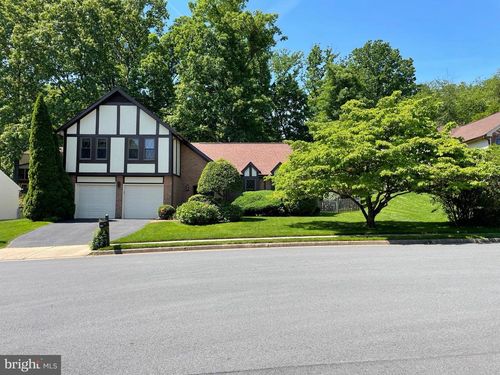 6012 Burnside Landing Dr, BURKE, VA, 22015-2548 | Card Image