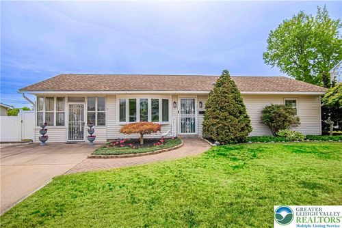 274 Wyandotte Rd, Fairless Hills, PA, 19030-3236 | Card Image