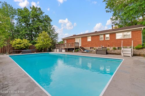 7404 Chant Ct, Louisville, KY, 40214-4019 | Card Image