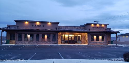 2705 Rabbitbrush Dr, Farmington, NM, 87402-4574 | Card Image