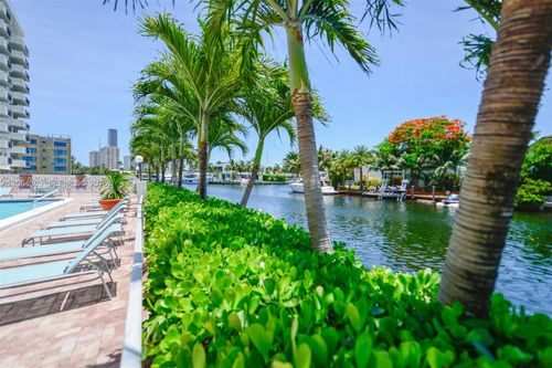 312-401 Golden Isles Dr, Hallandale Beach, FL, 33009-7509 | Card Image