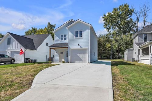 607 N Mead St, Cameron, MO, 64429-1544 | Card Image