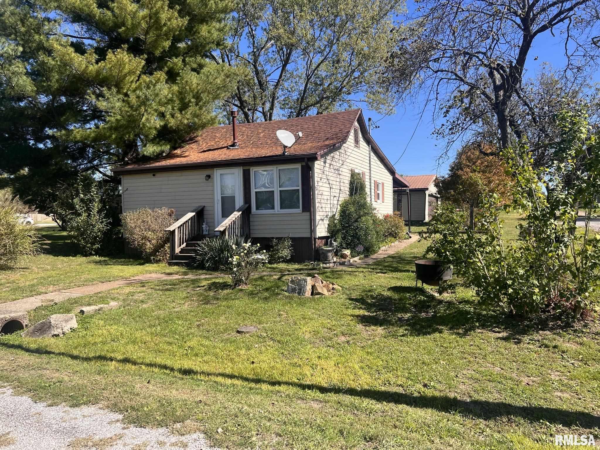 210 S Newton Street, For Sale in Buckner Zoocasa