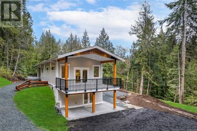 1600 Farrah's Way, House other with 3 bedrooms, 3 bathrooms and 25 parking in Qualicum Beach BC | Image 1