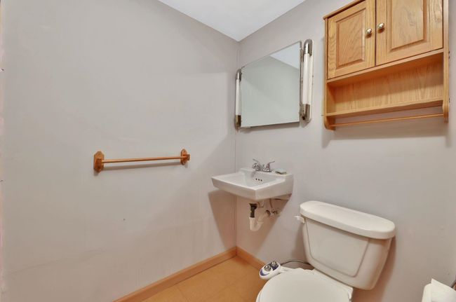 1901 Ohio St, House other with 2 bedrooms, 3 bathrooms and null parking in Augusta KS | Image 25