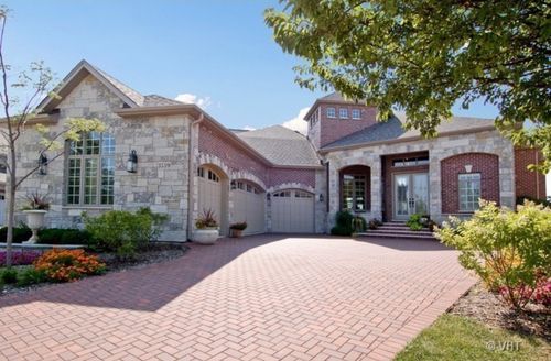 3559 Scottsdale Cir, Naperville, IL, 60564-4631 | Card Image