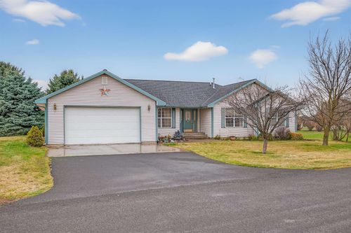 1 N Heglar Ln, Saint John, WA, 99171-8782 | Card Image