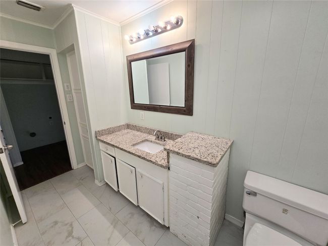 1301 Cliff Ct, House other with 3 bedrooms, 3 bathrooms and null parking in Edgecliff Village TX | Image 20