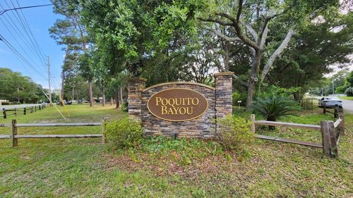123 Poquito Rd, Shalimar, FL, 32579-1126 | Card Image
