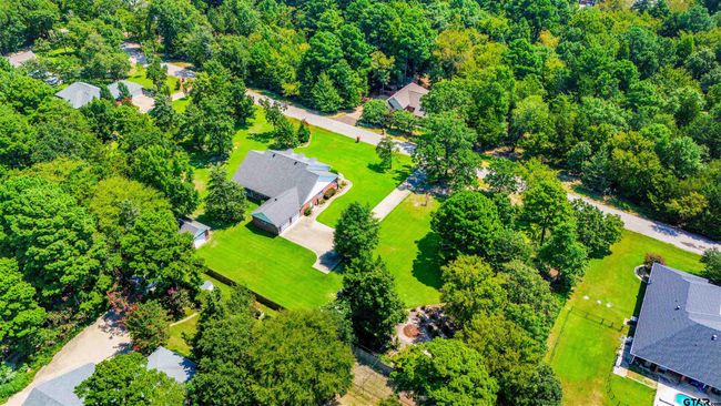 320 County Road 2317, House other with 3 bedrooms, 3 bathrooms and null parking in Mineola TX | Image 17