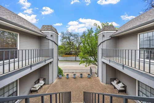 108-218 N Beacon St, Dallas, TX, 75214-4837 | Card Image