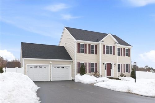 73 Mceachron Dr, Stoughton, MA, 02072-3585 | Card Image