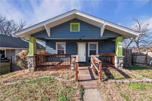 4200 Monroe Ave, Kansas City, MO, 64130-1520 | Card Image