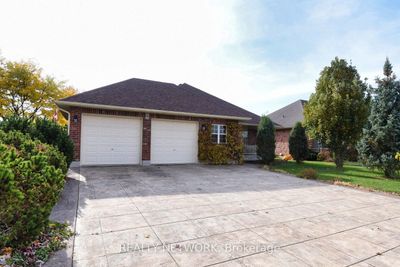 36 Golden Meadow Dr, House other with 2 bedrooms, 3 bathrooms and 6 parking in Port Dover ON | Image 2