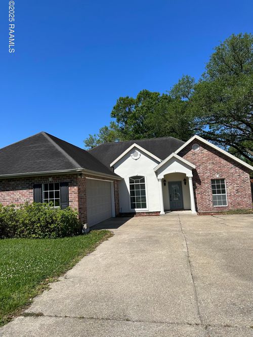 107 Martin Oaks Dr, Lafayette, LA, 70501-3113 | Card Image