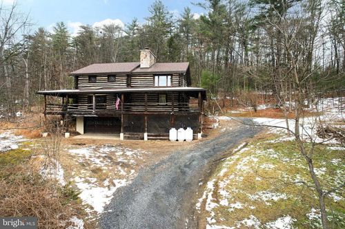 7897 High Tails Dr, PETERSBURG, PA, 16669-3734 | Card Image