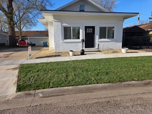 733 W Prairie St, Pontiac, IL, 61764-1631 | Card Image