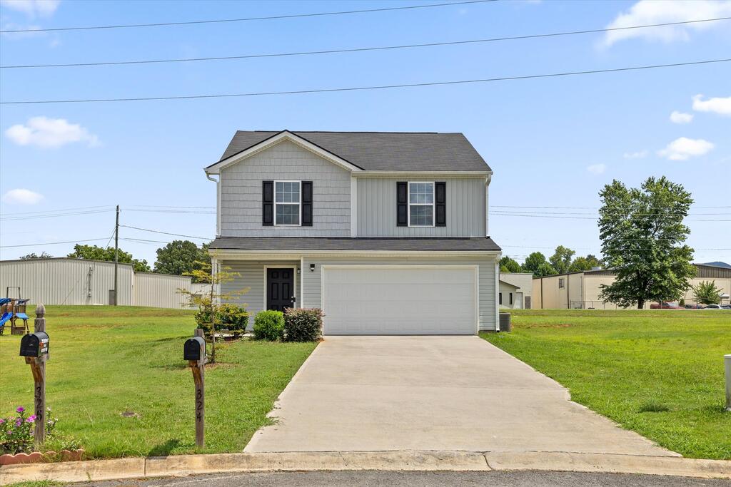 Residential in Chatsworth 3