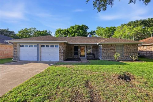 9420 Gross Street, Beaumont, TX, 77707 | Card Image