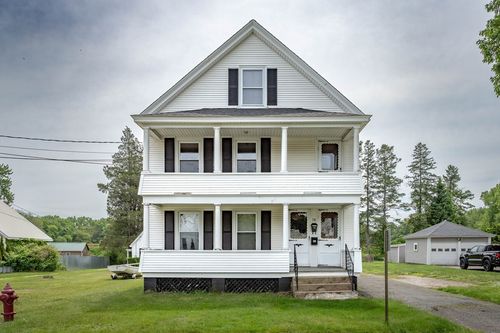 16 Miller St, Westfield, MA, 01085-3207 | Card Image