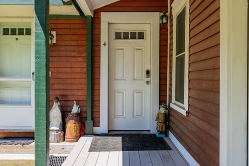 4-16 Old Farm Rd, Winhall, VT, 05340 | Card Image