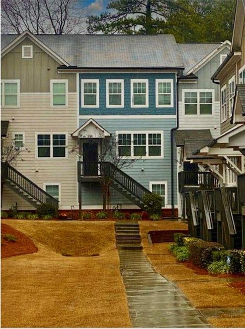 3801 Oxford Cir, Doraville, GA, 30340-2273 | Card Image