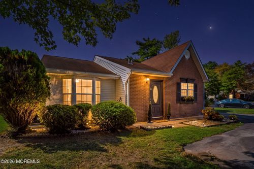 34 Morden Close, Freehold, NJ, 07728-3811 | Card Image