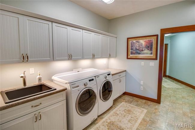 2445 Seiler Rd, House other with 3 bedrooms, 5 bathrooms and 2 parking in Alton IL | Image 32