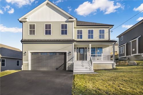 178 St. Louis Avenue, Woonsocket, RI, 02895 | Card Image