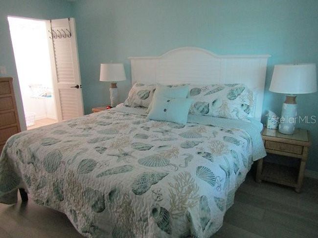 APT-9 - 100 The Esplanade N, Condo with 1 bedrooms, 1 bathrooms and null parking in VENICE FL | Image 13