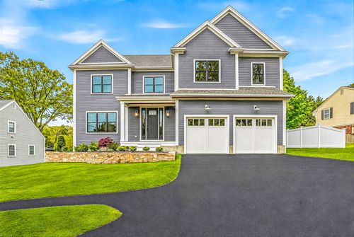 18 Avon Cir, Needham, MA, 02494-2008 | Card Image