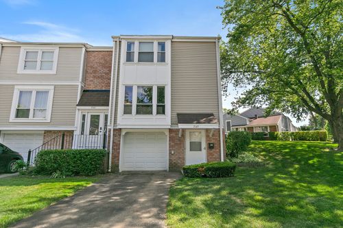2165 Greystone Pl, Hoffman Estates, IL, 60169-2403 | Card Image