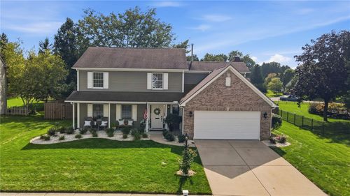 1824 Weathered Wood Trl, Centerville, OH, 45459-7502 | Card Image