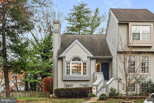 6167 Stonepath Cir, CENTREVILLE, VA, 20120-3419 | Card Image