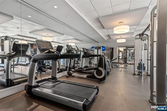 800 Ave At Port Imperial Blvd, Condo with 2 bedrooms, 2 bathrooms and null parking in Weehawken NJ | Image 30