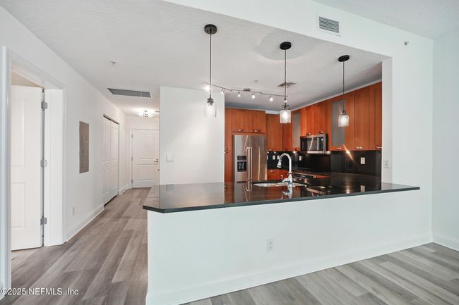 2003 - 1431 Riverplace Blvd, Condo with 1 bedrooms, 1 bathrooms and null parking in Jacksonville FL | Image 5